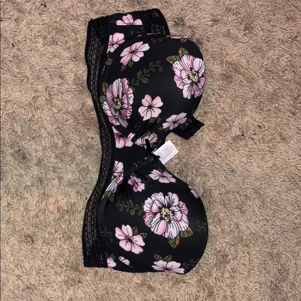 Cute bra